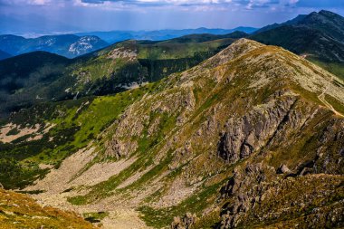 Mt. Dumbier, Low Tatras Ulusal Parkı, Karpatlar, Slovakya. Yaz dağı manzarası.