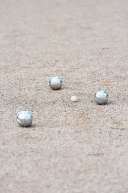 Üç boule top