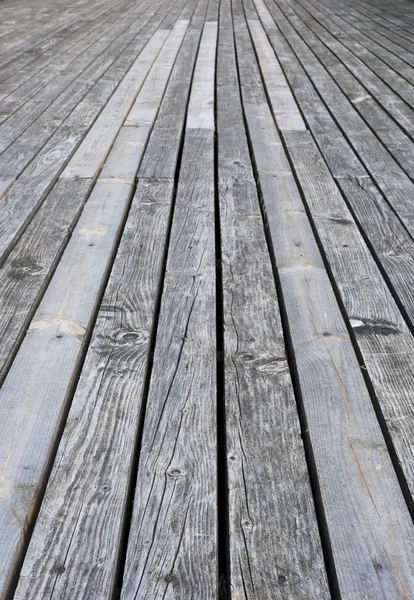 Leeftijd grijze houten terras vloer — Stockfoto