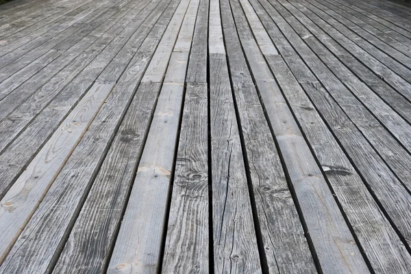 Piso terraço de madeira cinza envelhecido — Fotografia de Stock