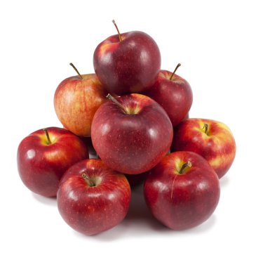 kırmızı elmalar beyaz arkaplanda izole edilmiş