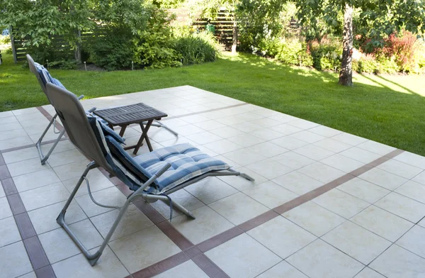 Place to relax on the terrace in the garden — Stock Photo, Image