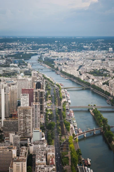 Vista da Torre Eiffel para Paris e do rio Sena — Fotografia de Stock