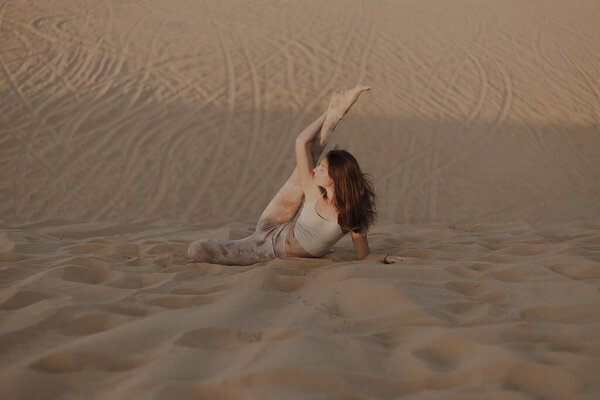 Beautiful Young Brunette Beige Clothes Posing Sandy Beach Attractive Woman Royalty Free Stock Photos