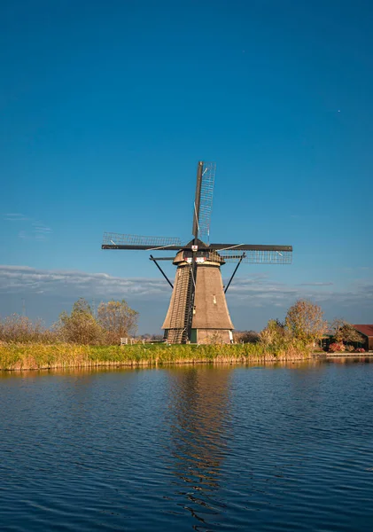 Ancient Windmill Edge Canal Kinderdijk Netherlands — Stock Photo, Image