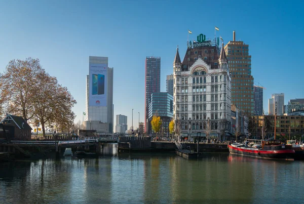 Casa Bianca Nella Città Rotterdam Paesi Bassi — Foto Stock