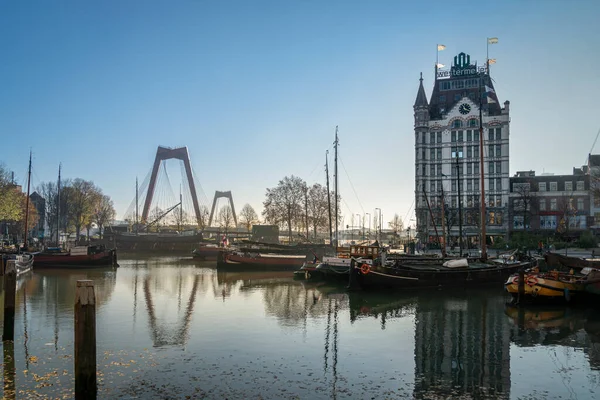 Das Weiße Haus Und Die Willemsbrug Brücke Rotterdam Niederlande — Stockfoto