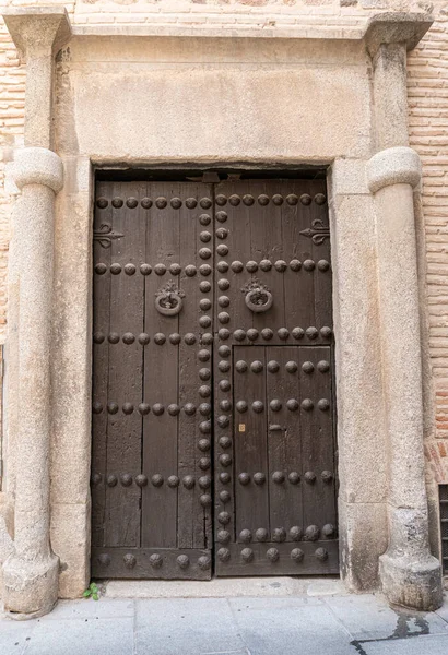 Porta Madeira Antiga Cidade Toledo Espanha — Fotografia de Stock