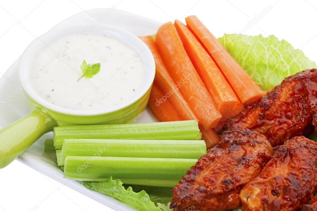 Hot Wings With Vegies and Dip
