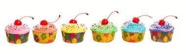 Gökkuşağı cupcakes