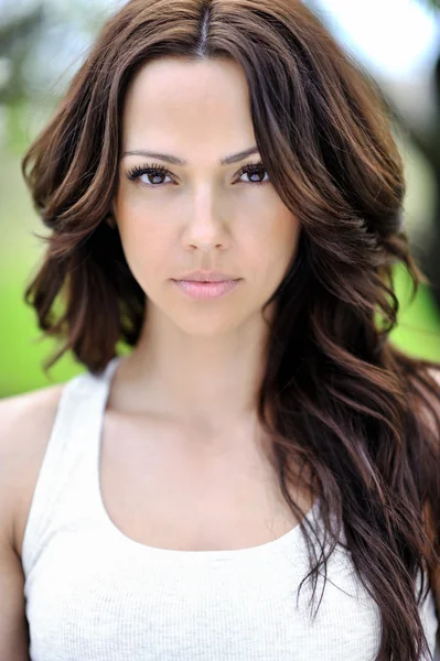 Close up of young beautiful woman - portrait — Stock Photo, Image