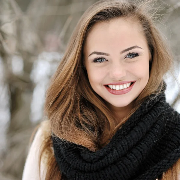 Closeup of a beautiful girl face portrait — Stock Photo, Image