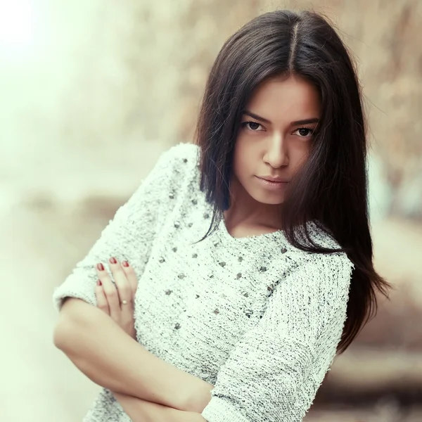 Young beautiful girl face portrait — Stock Photo, Image