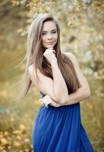 Young sensual model girl - outdoor portrait — Stock Photo, Image