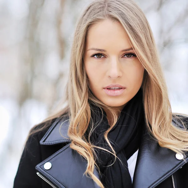 Bella faccia ragazza - da vicino — Foto Stock