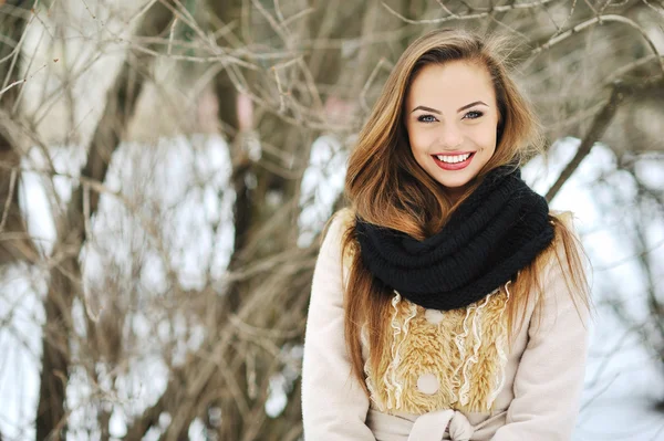 Beautiful girl face - close up — Stock Photo, Image