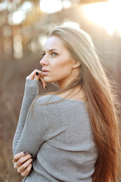 Beautiful girl face portrait close up — Stock Photo, Image