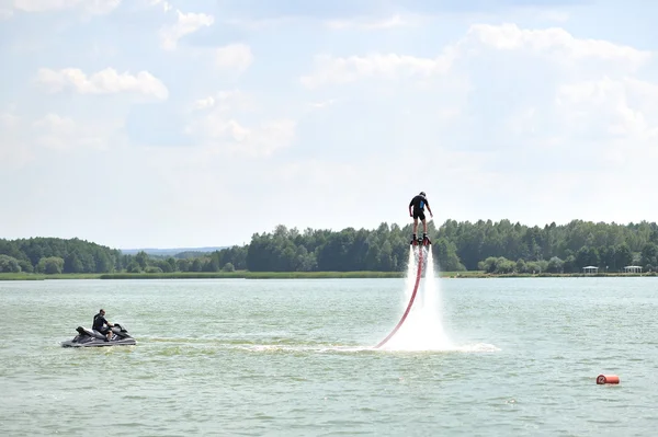 adam su jetpack