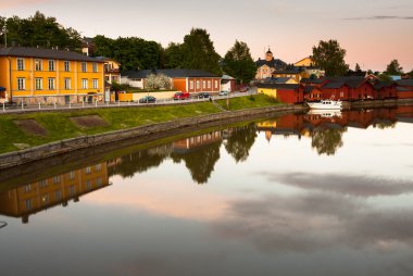 Finlandiya. Porvoo. sessiz yaz gecesi