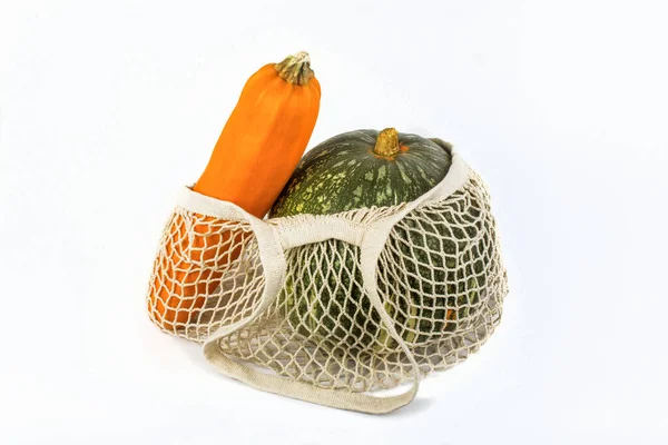 Świeże Warzywa Dynia Squash Siatce Wielokrotnego Użytku Koncepcja Zero Odpadów — Zdjęcie stockowe