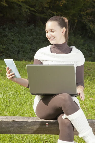 Cute girl in dilemma — Stock Photo, Image