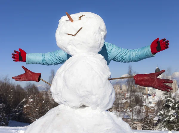 Schneemann mit menschlichen Händen — Stockfoto