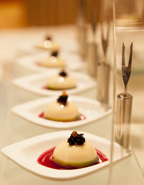 Havet pudding med kaviar — Stockfoto
