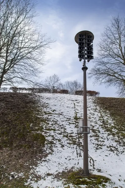 Torre de alarme com chifres — Fotografia de Stock