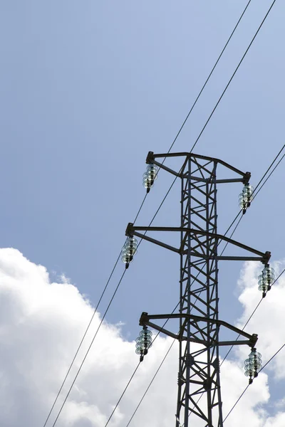 Elektrische stroom toren, ruimte voor tekst — Stockfoto