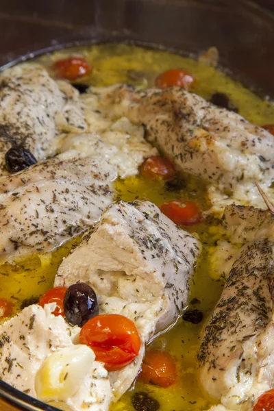 Petti di pollo ripieni giovani — Foto Stock