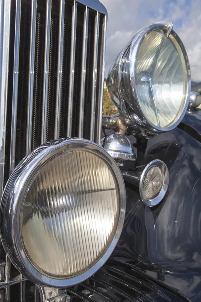 Luces de coche Vintage —  Fotos de Stock