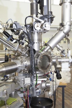 Nükleer laboratuvarda Kütle Spektrometre