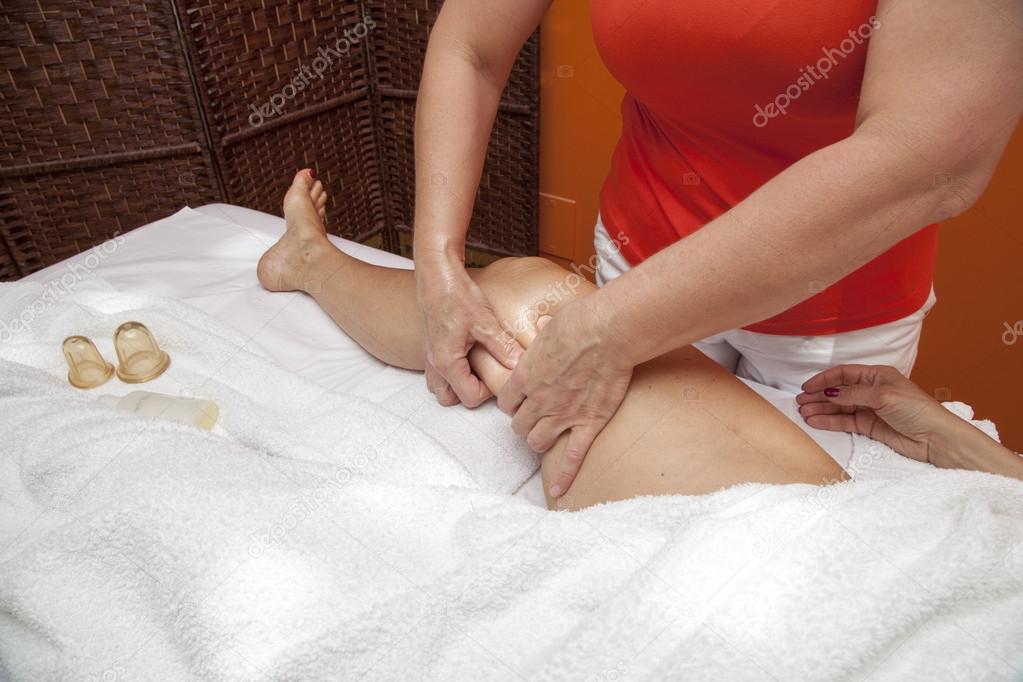 Anti cellulite massage with Ventuza vacuum body puller