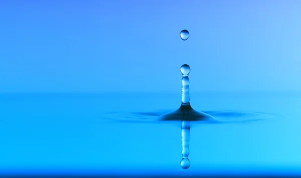 Gota de agua —  Fotos de Stock