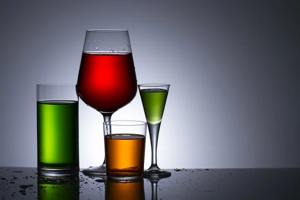 Colores de alcohol en vidrio —  Fotos de Stock
