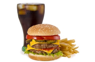 hamburger, patates kızartması ve kola