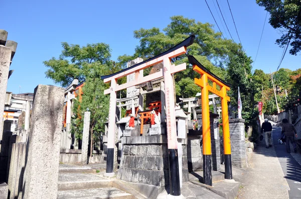 Santuário de Fushimi Inari em Kyoto — Fotografia de Stock