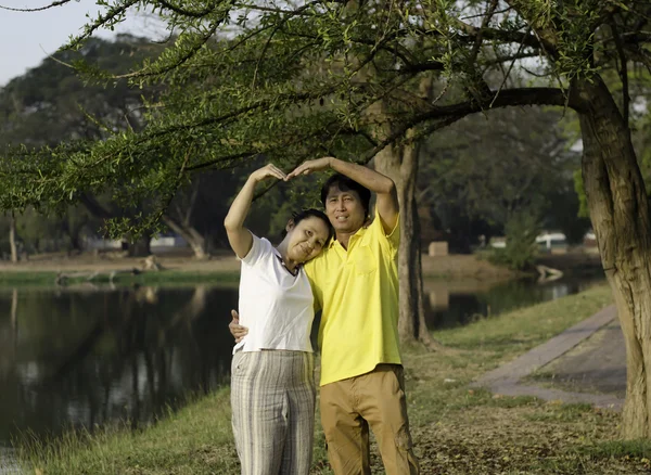 Aproveitando a vida juntos — Fotografia de Stock