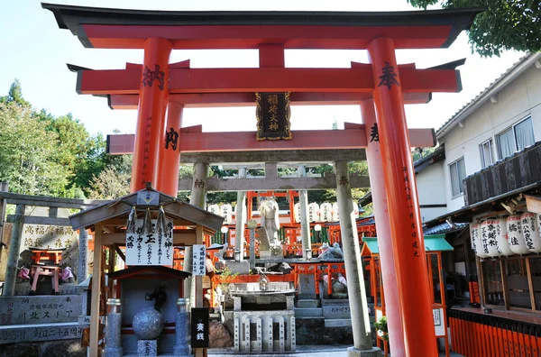 Santuario de Fushimi Inari-taisha en Kyoto Japón — Foto de Stock