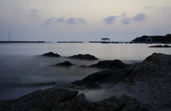 Sunrise at beautiful old bridge on Sichang island — Stockfoto