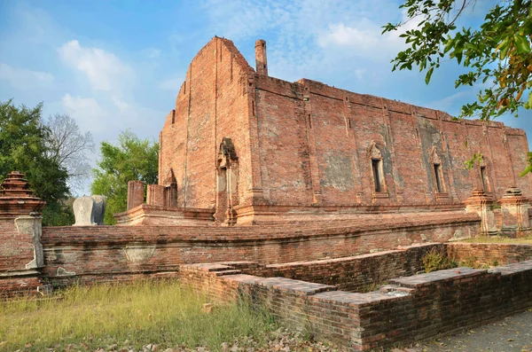 Wat Maheyong, templo antigo e monumento, Ayutthaya, Tailândia — Fotografia de Stock