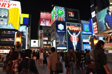 Osaka, Japonya - 23 Ekim: ünlü dotonbori street ziyaret