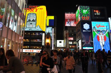 Osaka, Japonya - 23 Ekim: ünlü dotonbori street ziyaret