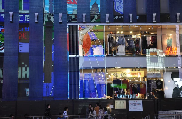 Osaka, japan - okt 23: besök berömda dotonbori street — Stockfoto