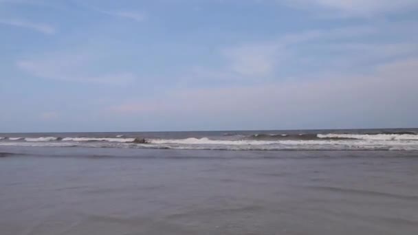 Vagues et plage 