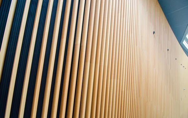 Façade aileron en bois — Photo