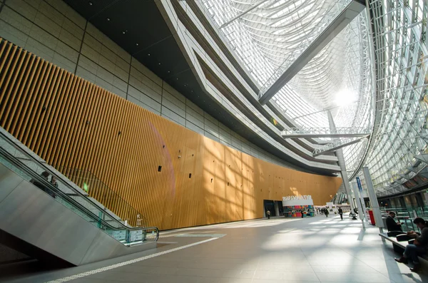 Wnętrze tokyo international forum — Zdjęcie stockowe