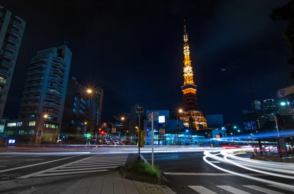 Gece saat görünümü tokyo Kulesi — Stok fotoğraf