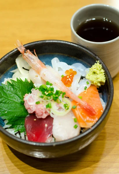Japanse stijl ruwe zeevruchten — Stockfoto