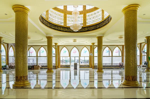 Interior da Mesquita em Panyee Island — Fotografia de Stock